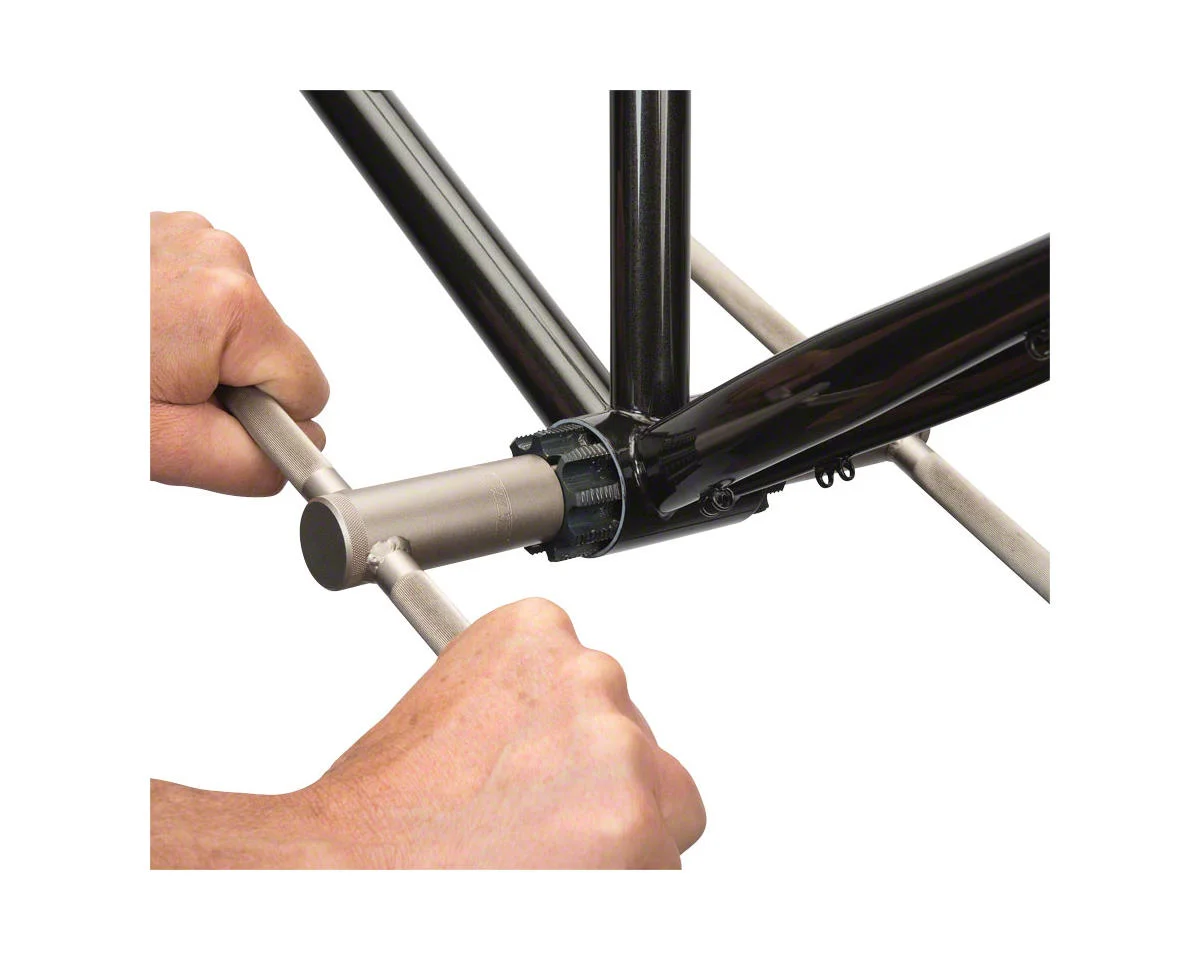 Park Tool 647R Right Hand T47 Tap (47x1mm) - view 2